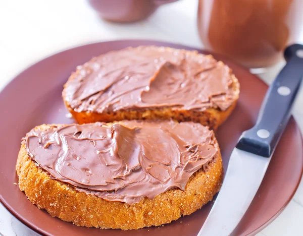 Хлеб с шоколадом — стоковое фото