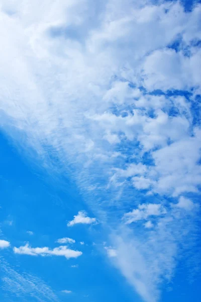 Blå himmel - Stock-foto