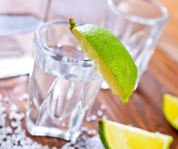 Tequila with lime — Stock Photo, Image