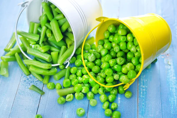 Green peas and bean — Stock Photo, Image