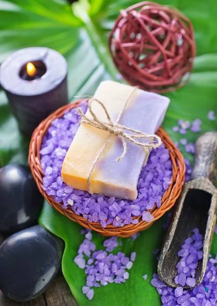 Sea salt and soap — Stock Photo, Image