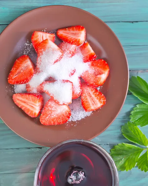 Strawberry with sugar — Stock Photo, Image