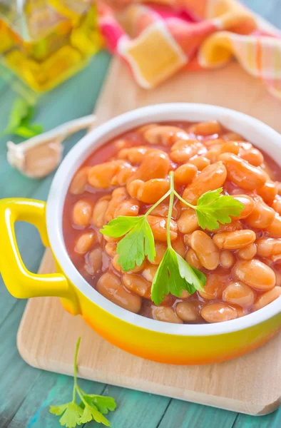 Beans with tomato sauce — Stock Photo, Image