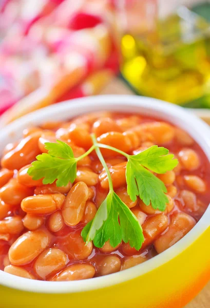 토마토 소스를 곁들인 콩 — 스톡 사진