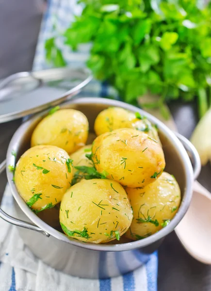 Kokt potatis — Stockfoto