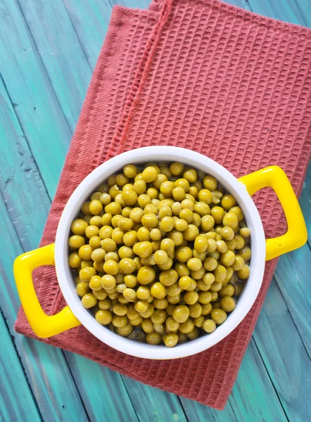 Canned peas — Stock Photo, Image