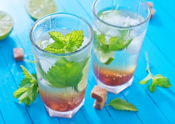 Mojito i glas — Stockfoto