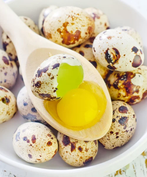 Quail eggs — Stock Photo, Image