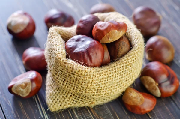 Chesnuts in bag — Stock Photo, Image