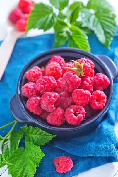 Fresh raspberry — Stock Photo, Image