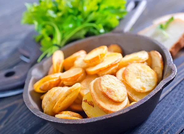 Stekt potatis — Stockfoto