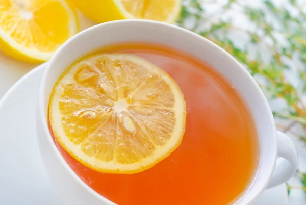 Tea with lemon — Stock Photo, Image