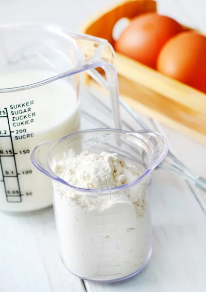 Ingredients for dough — Stock Photo, Image