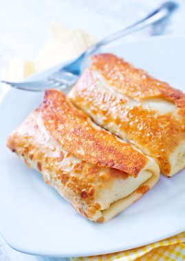 Krep plaka üzerinde