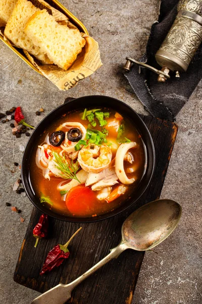 Bir Kase Taze Deniz Ürünleri Çorbası Aromalı Çorba — Stok fotoğraf