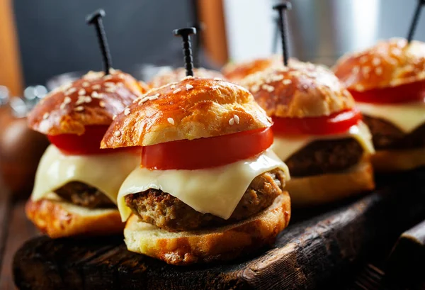 Mini Hamburgers Sliders Mini Burgers Board — Stock Photo, Image