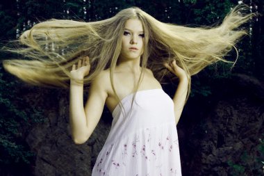 güzel bir kız açık