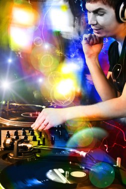 dj Disco house progressive electro müzik konser oynama