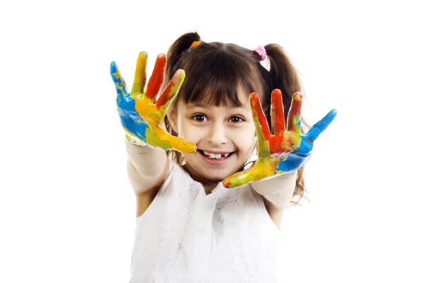 Schönes Mädchen, das mit Farben spielt — Stockfoto