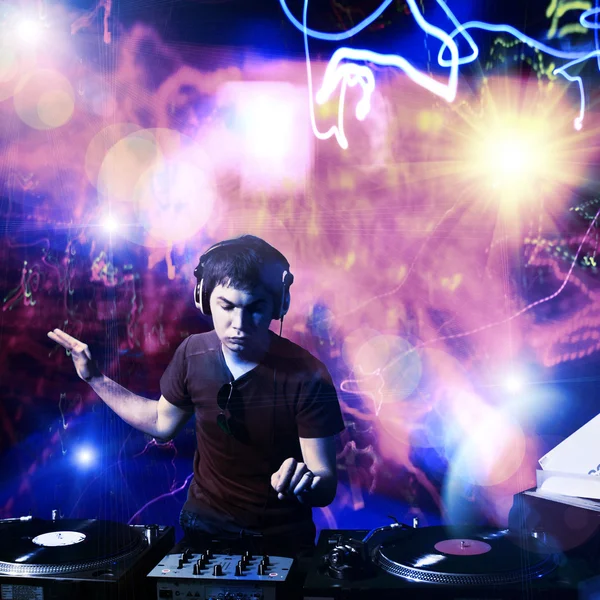 Dj playing disco house progressive electro music at the concert — Stock Photo, Image