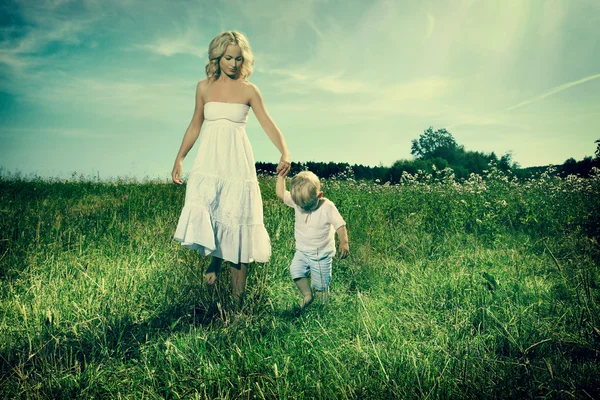 Mother and son outdoor — Stock Photo, Image