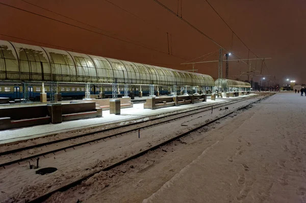 Kharkiv Ukraine January 2022 Kharkiv Passenger Railway Station Night Photo — Stock Photo, Image