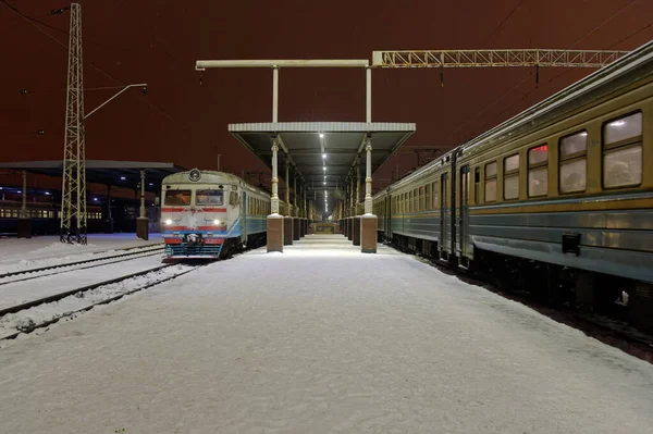 Kharkiv Ucrânia Janeiro 2022 Velhos Trens Elétricos Ferroviária Ucraniana Trens — Fotografia de Stock