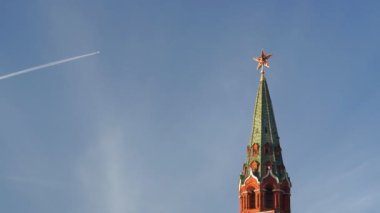 Moskova kremlin Kulesi ve jet