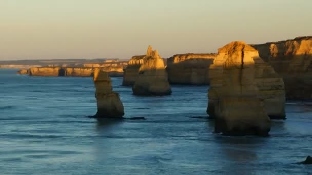 Monuments océaniques : Douze apôtres, le temps presse — Video