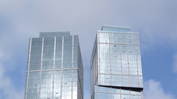 Skyscrapers with clouds reflections — Stock Video