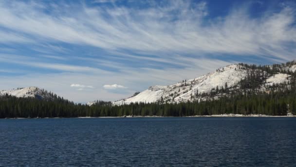 Lago Tenaya — Vídeo de Stock