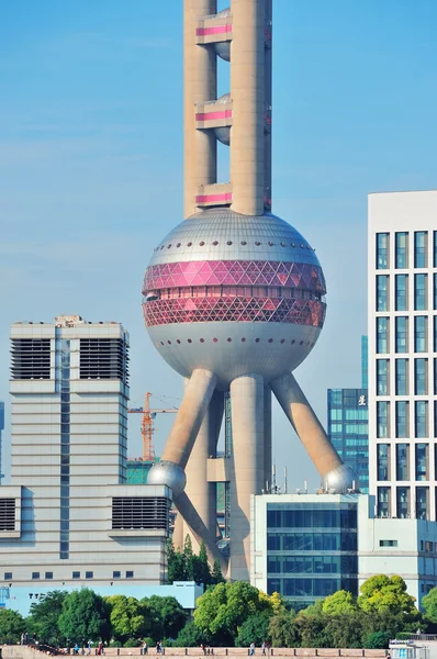 Oriental pearl tower in Shanghai — Stock Photo, Image