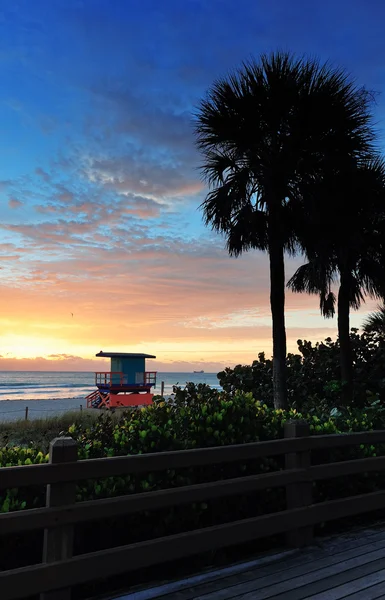 Salida del sol en Miami South Beach — Foto de Stock