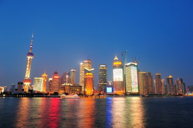 Geceleri shanghai