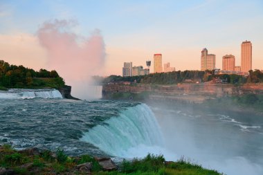 Niagara falls gündoğumu