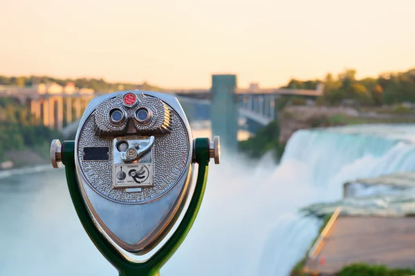 Binocular overlook American Falls — Stock fotografie