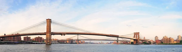 Panorama sul ponte di Brooklyn — Foto Stock