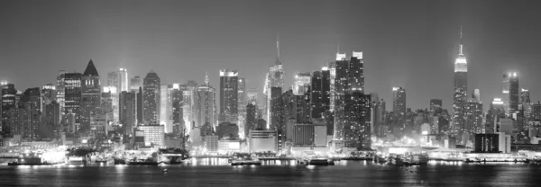 New Yorks manhattan svart och vitt — Stockfoto