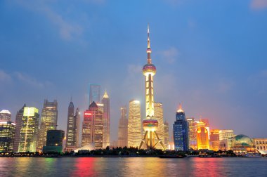 Geceleri shanghai