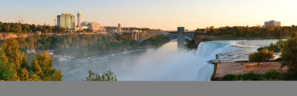 Niagara fällt Sonnenaufgangspanorama — Stockfoto