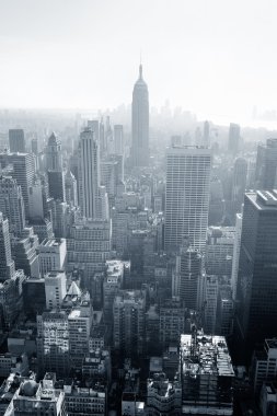 beyaz bina empire state