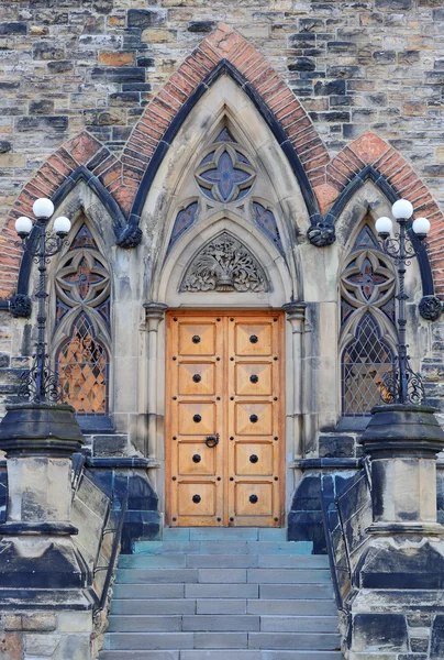 Porta velha em Ottawa — Fotografia de Stock