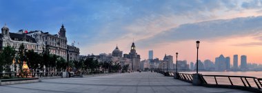 waitan sabah shanghai