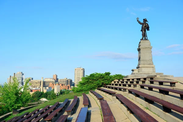 Samuel de champlain standbeeld in ottawa — Stockfoto