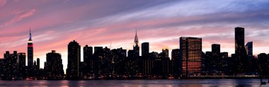New York'un manhattan günbatımı panorama