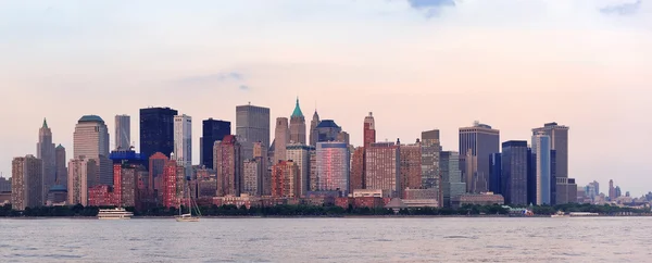 New york city manhattan zonsondergang — Stockfoto