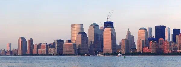 Нью - Йорк Манхеттен у центрі неба — стокове фото