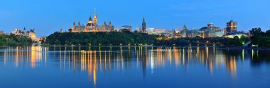Ottawa, gece