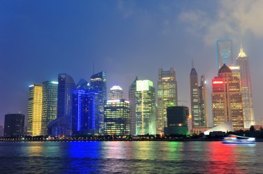 Geceleri shanghai