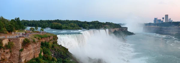 Niagarafallen sunrise panorama — Stockfoto